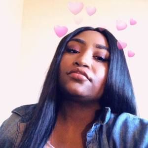 Meet your Posher, Ebonique